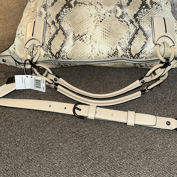 COACH ❤️ Kristin Embossed Python Leather Round Satchel Sage Shoulder Bag~NWT - Picture 2 of 11